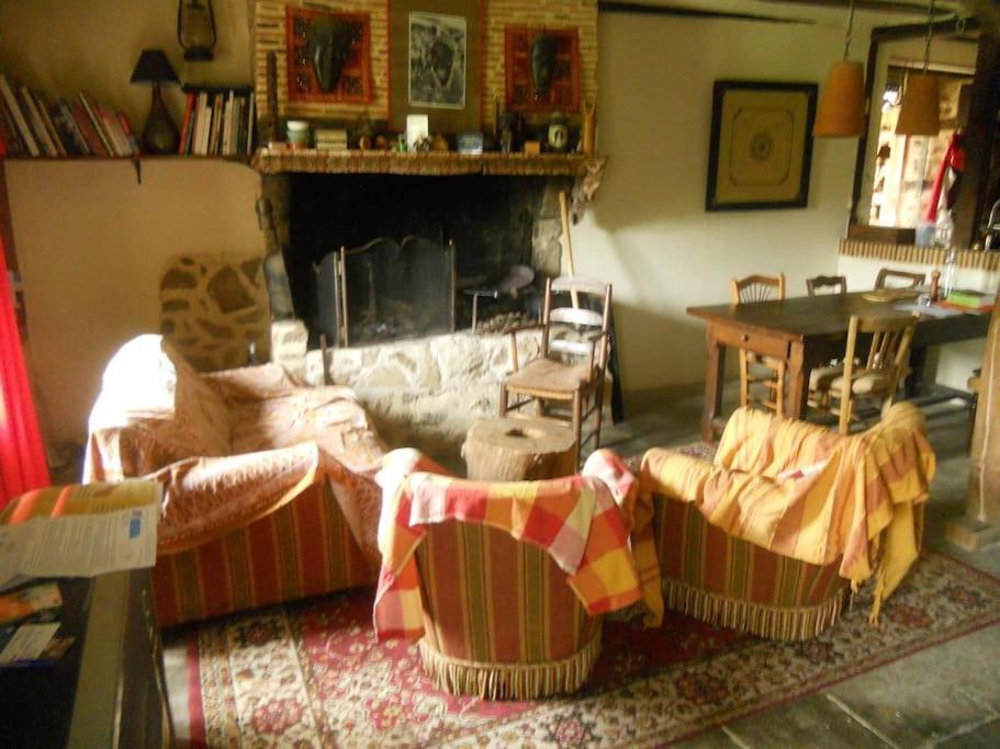 Joli Bois Bed & Breakfast Montrollet Dış mekan fotoğraf